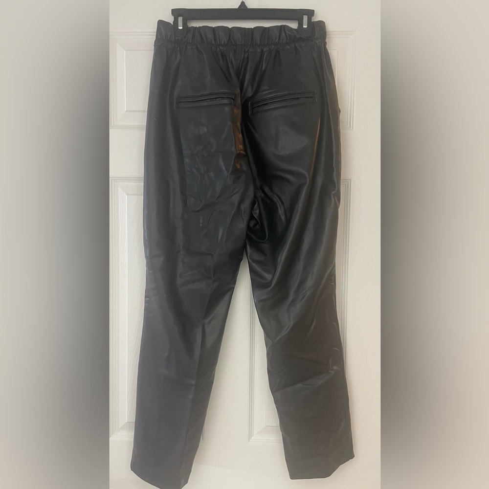 Abercrombie & Fitch Faux Leather Joggers - Picture 4 of 7